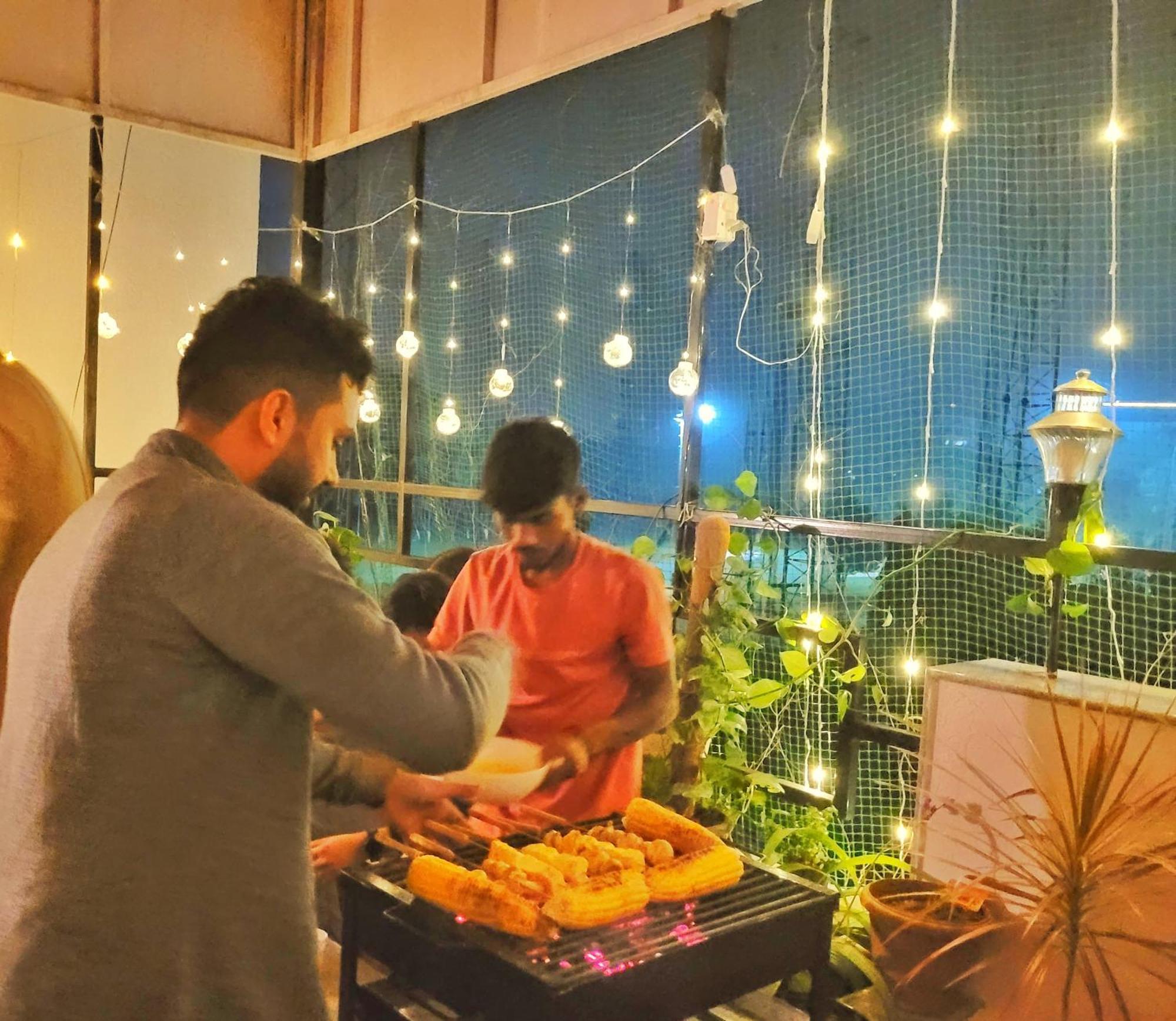 House Of 2 Tress Penthouse Villa Bangalore Buitenkant foto